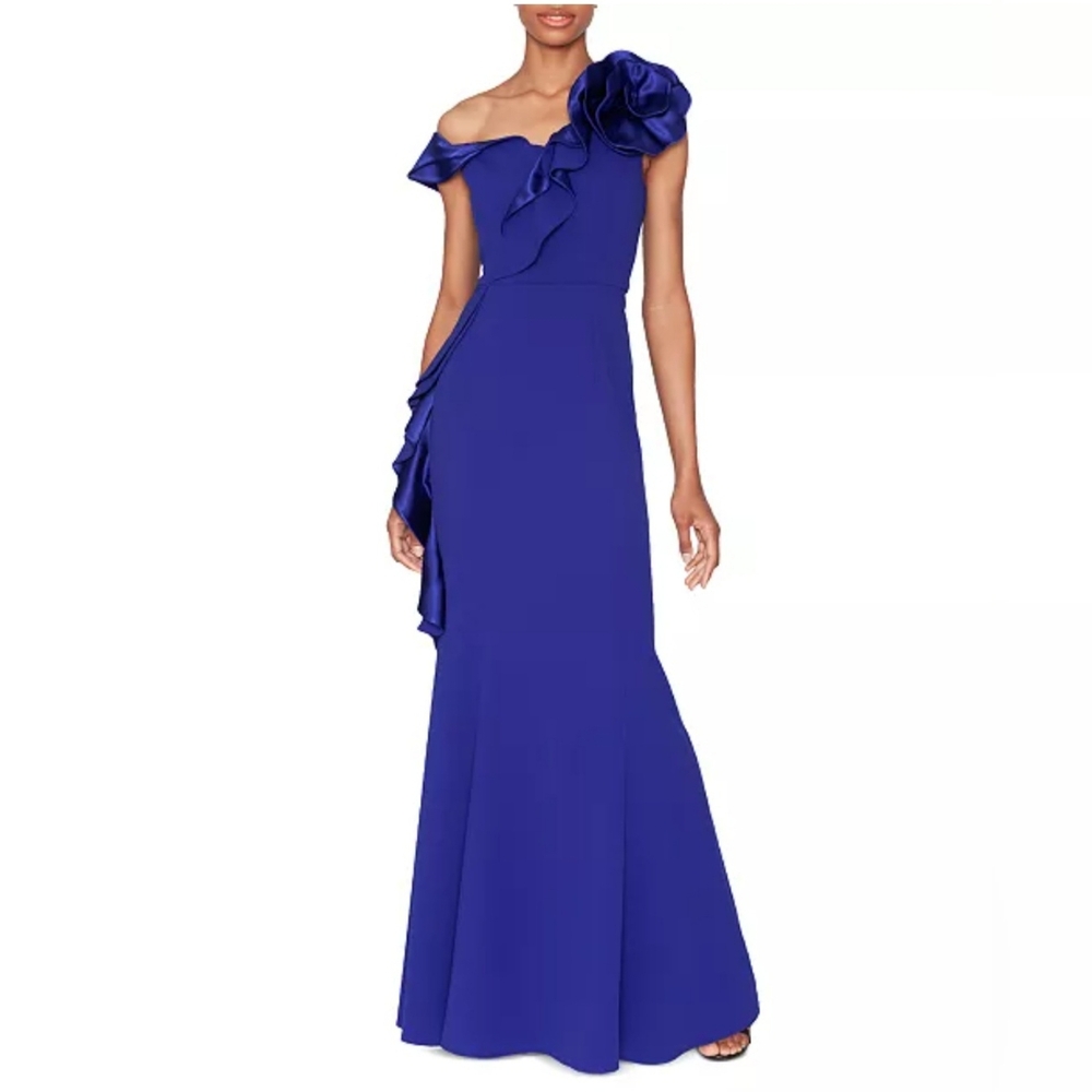 Women's Clothing (893)
